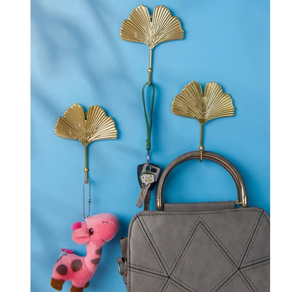 ✨3for$38 New 1 Piece Gingko Leaf Wall Hook | Home Decor Wall Accent Organizing - Picture 2 of 9